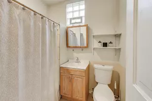 4049 S Indiana Ave, Chicago, IL 60653 - Photo 17