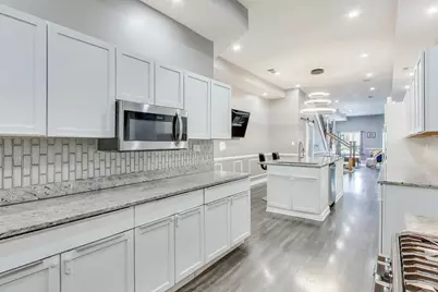 4049 S Indiana Avenue, Chicago, IL 60653 - Photo 11