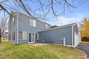 888 Serendipity Dr, Aurora, IL 60504 - Photo 17