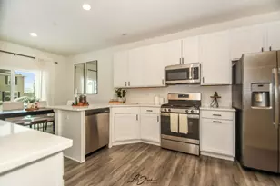 [Address not provided], Yorkville, IL 60560 - Photo 11