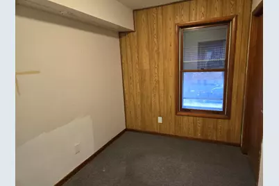 8535 Callie Avenue, Morton Grove, IL 60053 - Photo 13