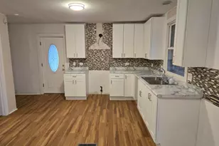 8535 Callie Ave, Morton Grove, IL 60053 - Photo 3