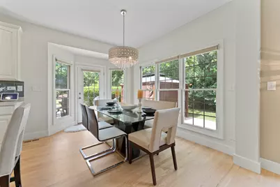 4308 Royal Windyne Court, Saint Charles, IL 60174 - Photo 13