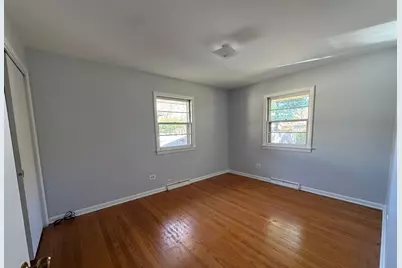 [Address not provided], East Dundee, IL 60118 - Photo 9