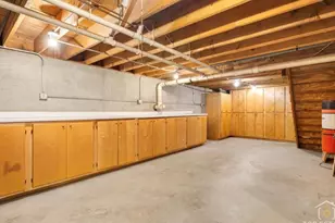 14508 Dixon Ln, Homer Glen, IL 60491 - Photo 19