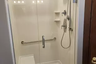 581 Victoria Ln, Wood Dale, IL 60191 - Photo 15