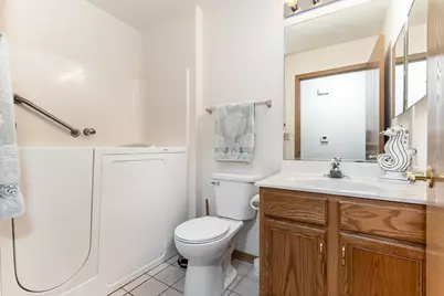 1804 Willow Circle Drive #1804, Crest Hill, IL 60403 - Photo 13