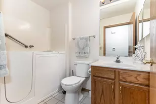 1804 Willow Cir Dr, Crest Hill, IL 60403 - Photo 13