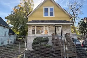 251 W 105th Pl, Chicago, IL 60628 - Photo 1