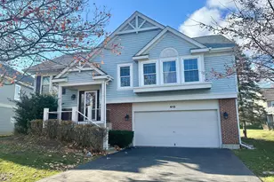 612 Orrington Ct, Lake Zurich, IL 60047 - Photo 1