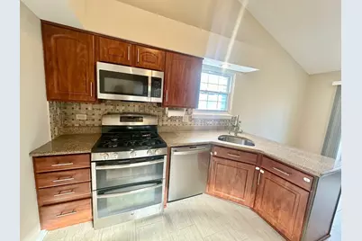 612 Orrington Court, Lake Zurich, IL 60047 - Photo 3