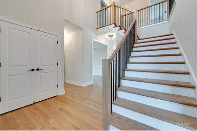 25W275 Doris Avenue, Carol Stream, IL 60188 - Photo 7