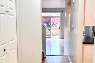 2350 Sheehan Dr, Naperville, IL 60564 - Photo 3