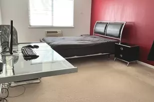 1 Villa Verde Dr, Buffalo Grove, IL 60089 - Photo 7