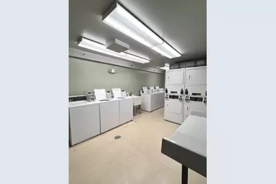 1 Villa Verde Drive #114, Buffalo Grove, IL 60089 - Photo 9