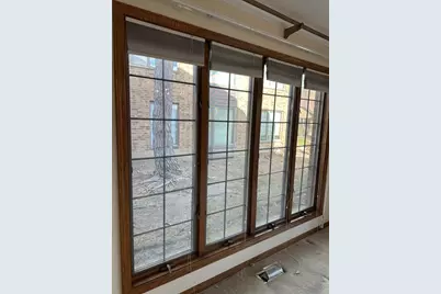 12 Queens Court, Westchester, IL 60154 - Photo 9