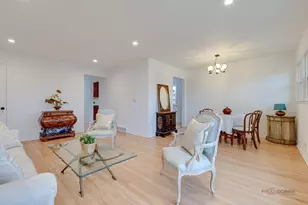 1689 S Elm St, Des Plaines, IL 60018 - Photo 13