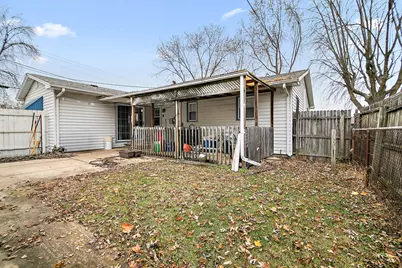 135 S Jackson Avenue, Bradley, IL 60915 - Photo 15