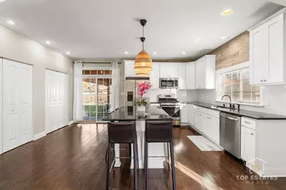 2042 Grove Street, Blue Island, IL 60406 - Photo 11