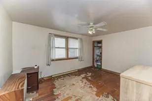 2243 E 92nd Pl, Chicago, IL 60617 - Photo 7