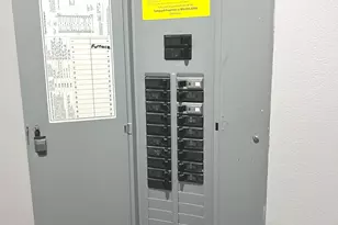 2254 W Arthur Ave, Chicago, IL 60645 - Photo 17