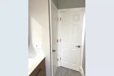 2254 W Arthur Avenue #1051A, Chicago, IL 60645 - Photo 15