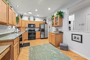 3221 Harness Ln, Grayslake, IL 60030 - Photo 9