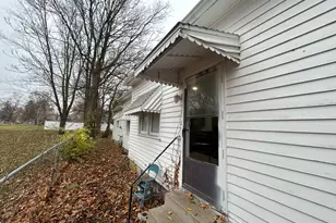 620 Commerical St, Danville, IL 61832 - Photo 21
