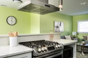 703 Yates Ave, Romeoville, IL 60446 - Photo 15