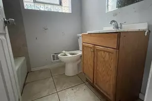 [Address not provided], Chicago, IL 60620 - Photo 11