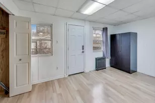 902 S Claremont Ave, Chicago, IL 60612 - Photo 11