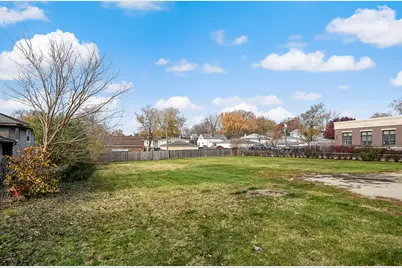 3920 N Cass Avenue, Westmont, IL 60559 - Photo 3