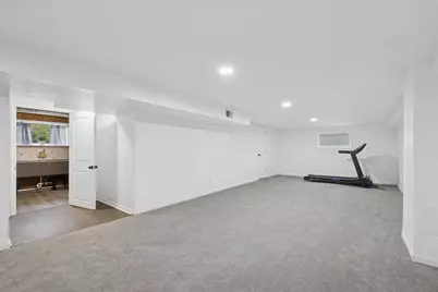 1119 Newcastle Avenue, Westchester, IL 60154 - Photo 13