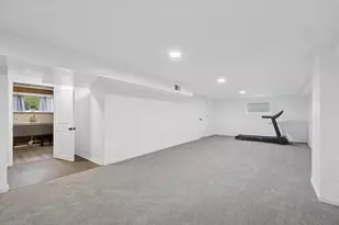 1119 Newcastle Ave, Westchester, IL 60154 - Photo 13