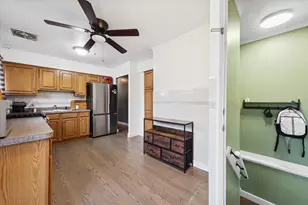 1119 Newcastle Ave, Westchester, IL 60154 - Photo 11