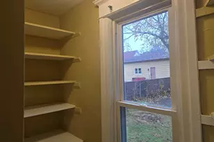 1810 Hutchins Ave, Rockford, IL 61104 - Photo 5