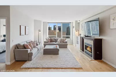 33 W Ontario Street #40D, Chicago, IL 60654 - Photo 3