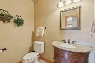 9804 Palmer Dr, Lakewood, IL 60014 - Photo 23