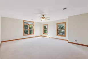 9804 Palmer Dr, Lakewood, IL 60014 - Photo 25