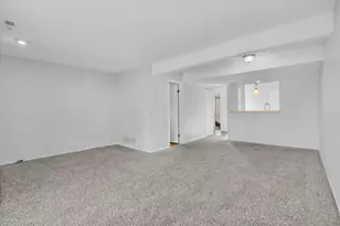 1306 Lancaster Dr, Champaign, IL 61821 - Photo 13