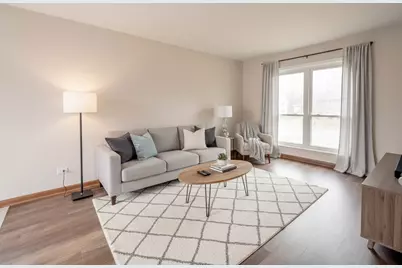 37 N Cedar Lane, Glenwood, IL 60425 - Photo 3