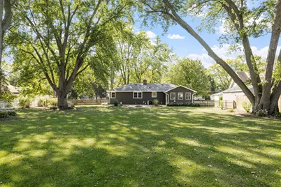 28W556 Forestview Avenue, Warrenville, IL 60555 - Photo 3