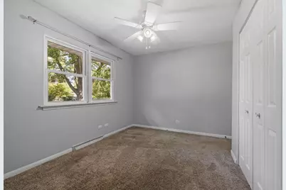 28W556 Forestview Avenue, Warrenville, IL 60555 - Photo 11