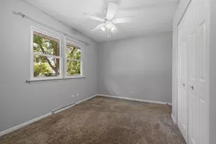 28W556 Forestview Ave, Warrenville, IL 60555 - Photo 11