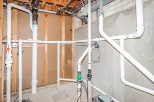 4621 N Anthon Ave, Chicago, IL 60656 - Photo 23