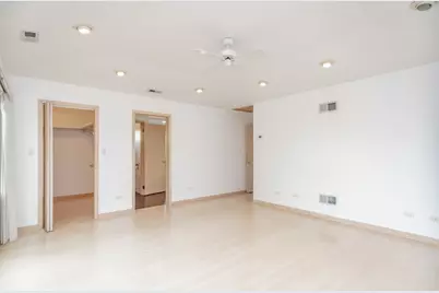 [Address not provided], Chicago, IL 60656 - Photo 33