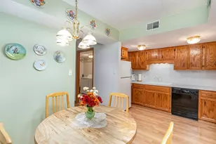 4920 W 134th Ct, Crestwood, IL 60418 - Photo 7