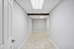 24423 W Hunters Ln, Deer Park, IL 60010 - Photo 29