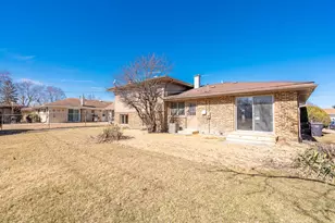 239 E 165th St, South Holland, IL 60473 - Photo 15