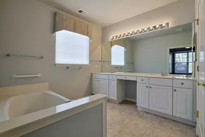 12841 Timber Creek Drive, Huntley, IL 60142 - Photo 19